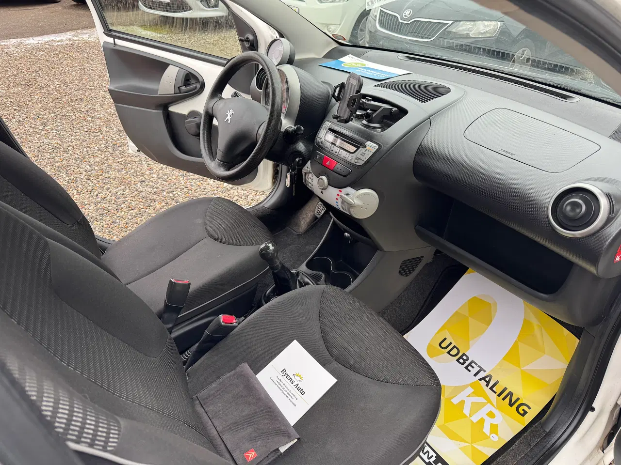 Billede 10 - Peugeot 107 Nysyn Meget Pæn og velholdt 