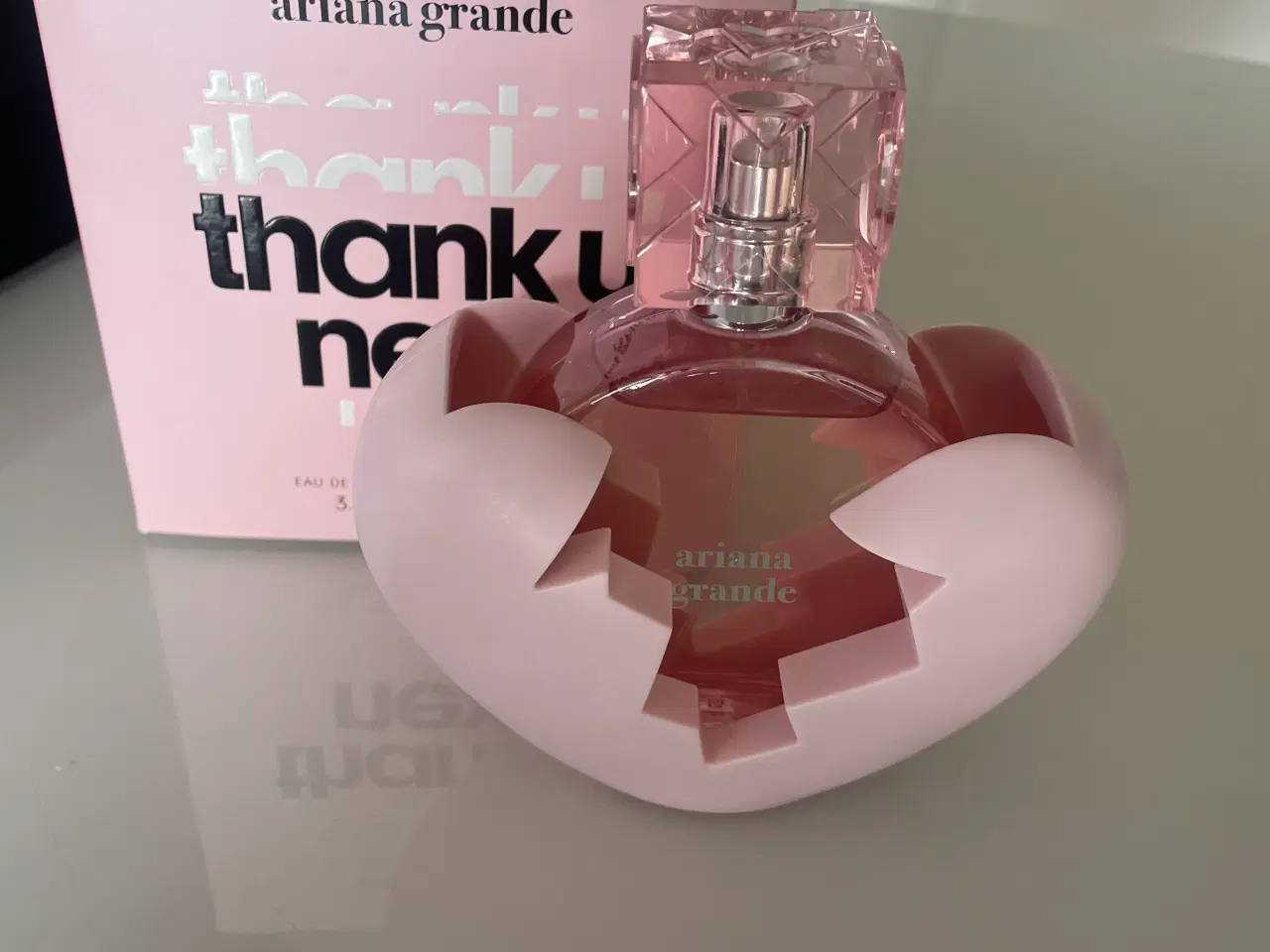 Billede 1 - Parfume Ariana Grande