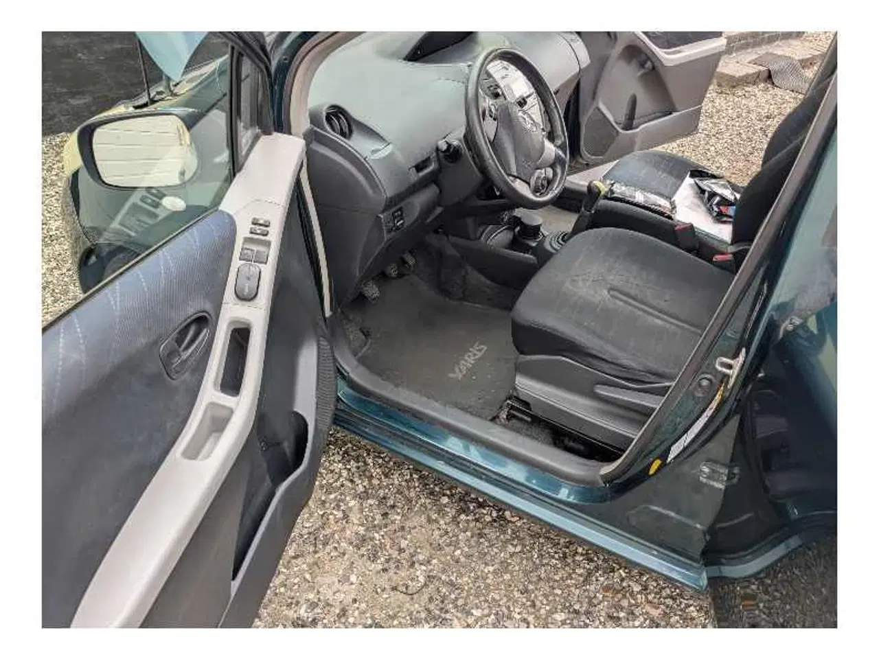 Billede 6 - Yaris 1.4-4d 2007