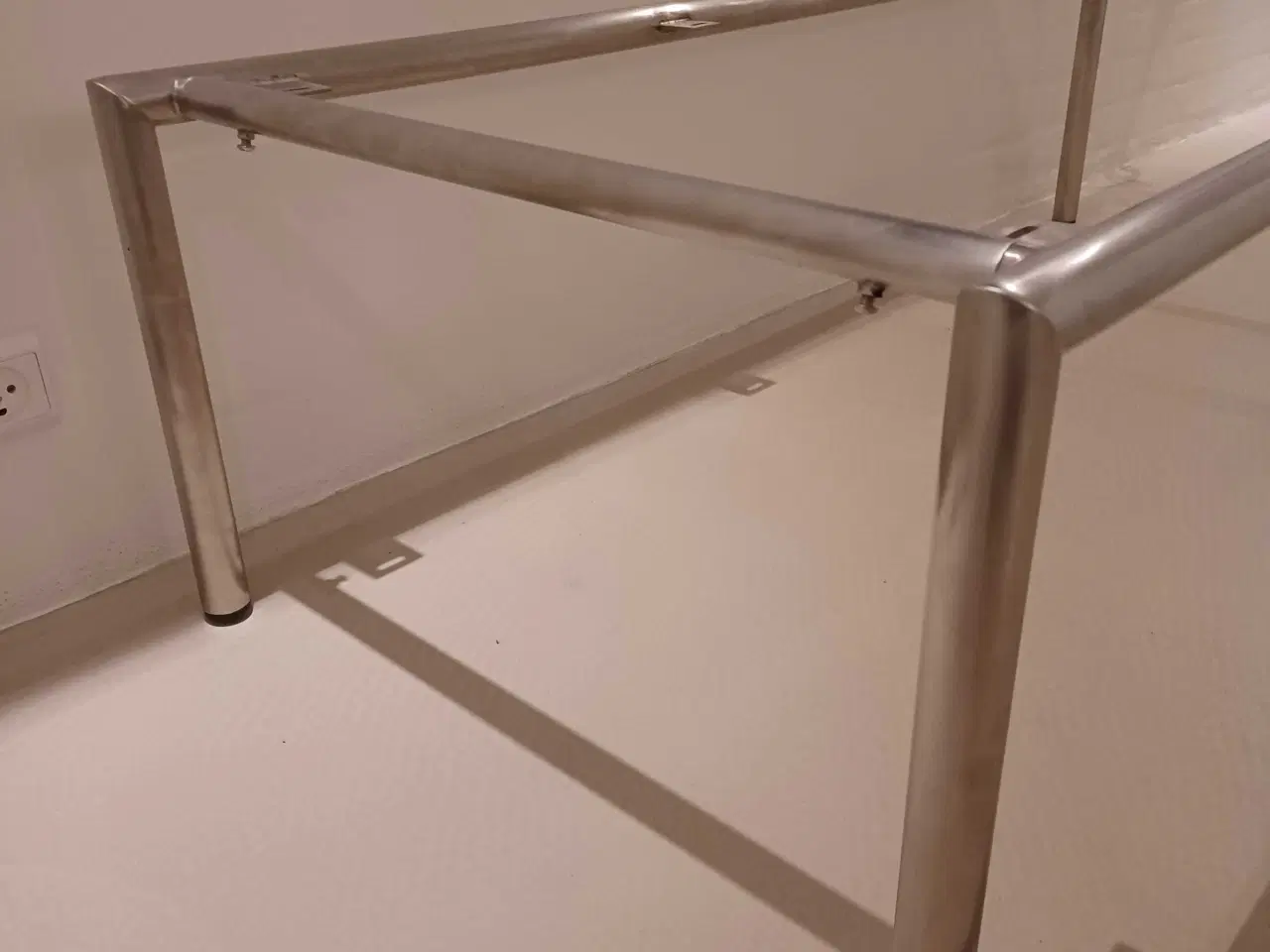 Billede 2 - Rustfri sofabordstel 
