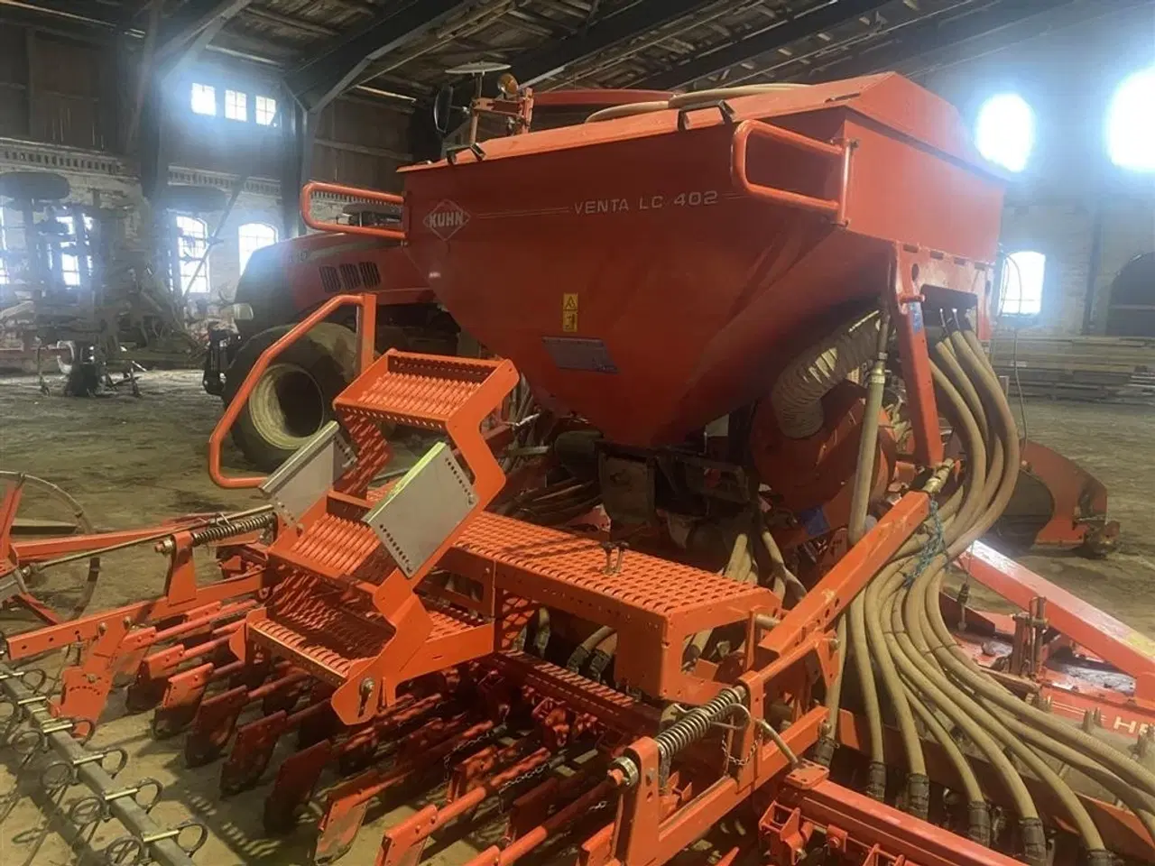 Billede 4 - Kuhn HR4003 og Venta LC402 luftsåmaskine