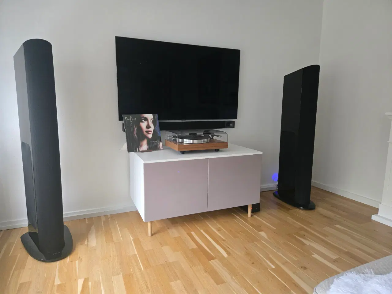 Billede 1 - GoldenEar Triton one-r simi aktive højttalere