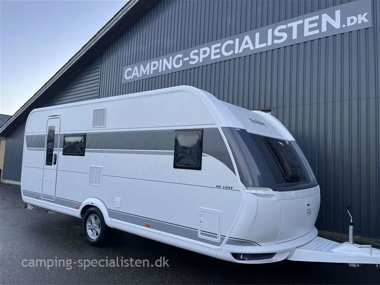 Billede 2 - 2024 - Hobby De Luxe 560 KMFe   Hobby De Luxe 560 KMFe ny model 2024 - kan ses nu hos Camping -Specialisten.dk