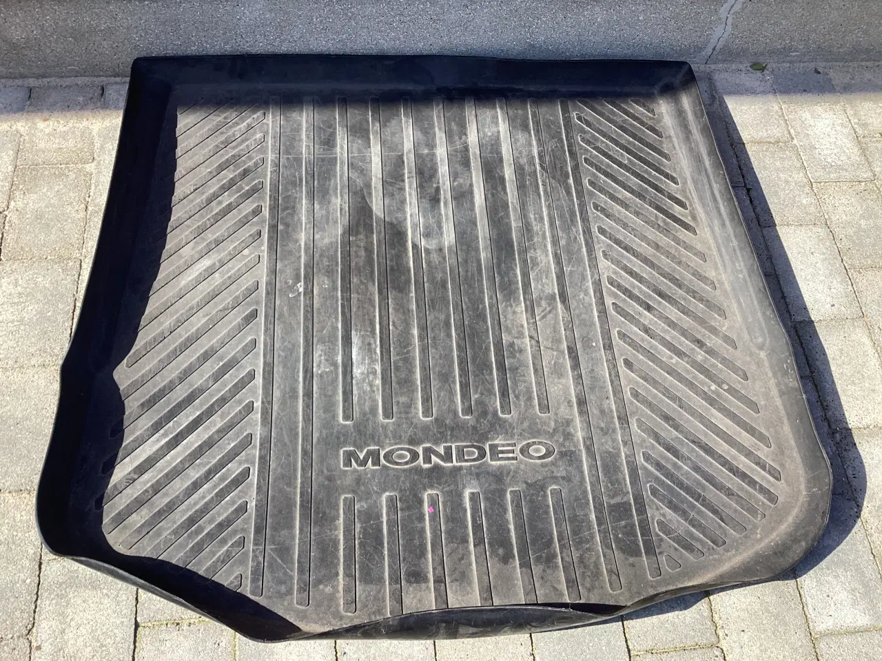 Billede 1 - Ford Mondeo bagagerums beskytter