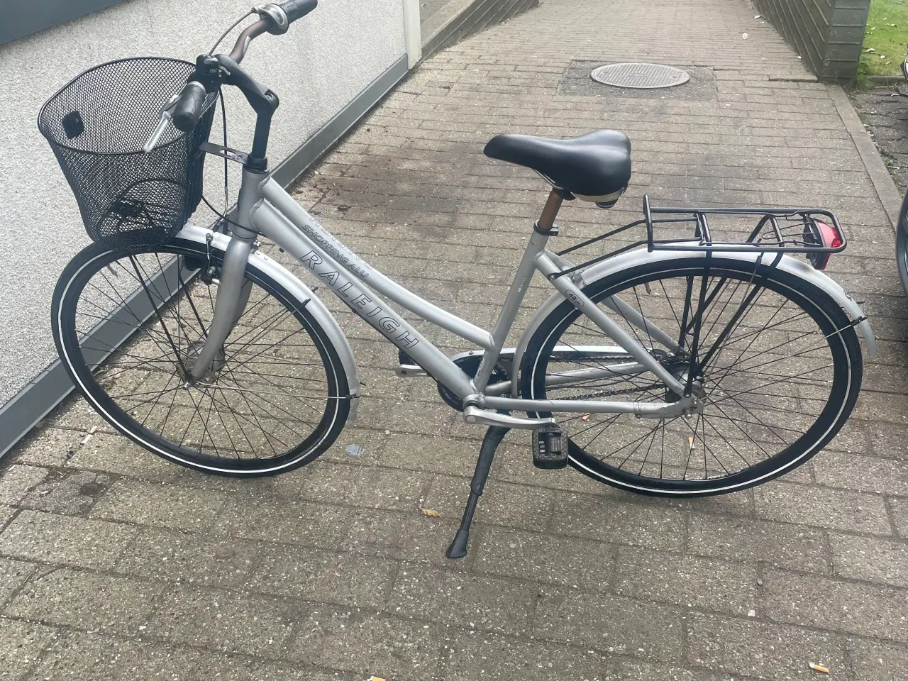 Billede 3 - damecykel. Raleigh 28 tommer   7 ,gear, 