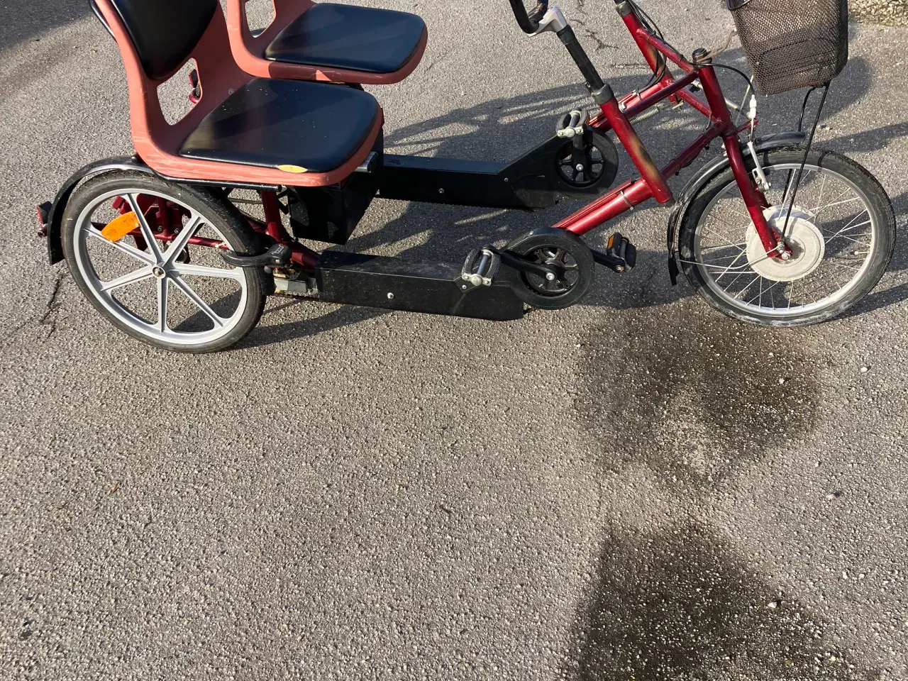 Billede 1 - El-cykel side by side. 