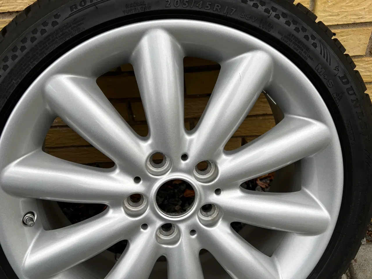 Billede 3 - Vinterhjul Mini Cooper Se 17” alu