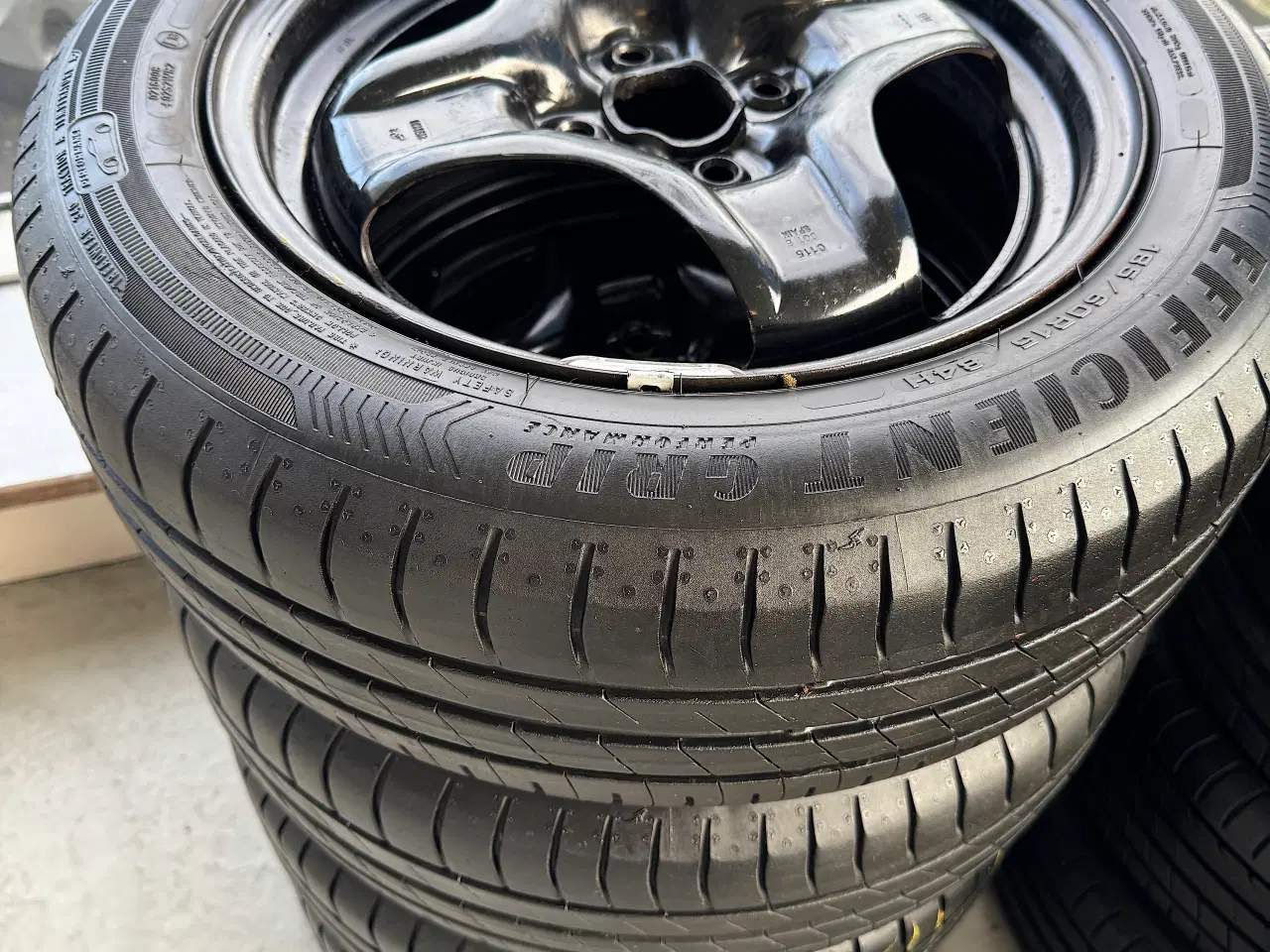 Billede 2 - Sommer Dæk Godyear til Opel Karl, Opel Adam