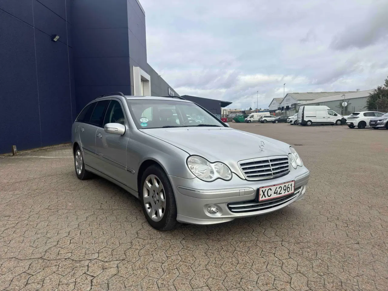 Billede 3 - Mercedes-Benz C180 1,8i benzin St.Car Aut.
