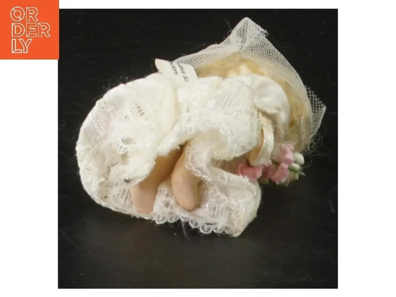 Billede 3 - Vintage stofdukke i brudekjole