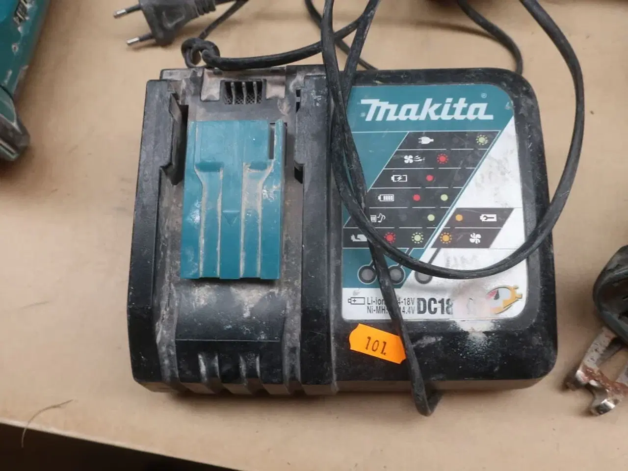 Billede 7 - Vinkelsliber, boremaskine mv. MAKITA Model: DGA 506, DHP 484, DHR202, DTM51, DC18RC