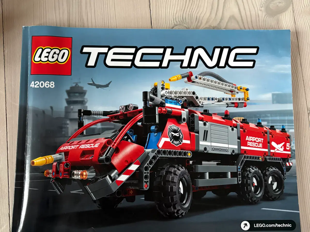 Billede 3 - Lego technic, brandbil model 42068