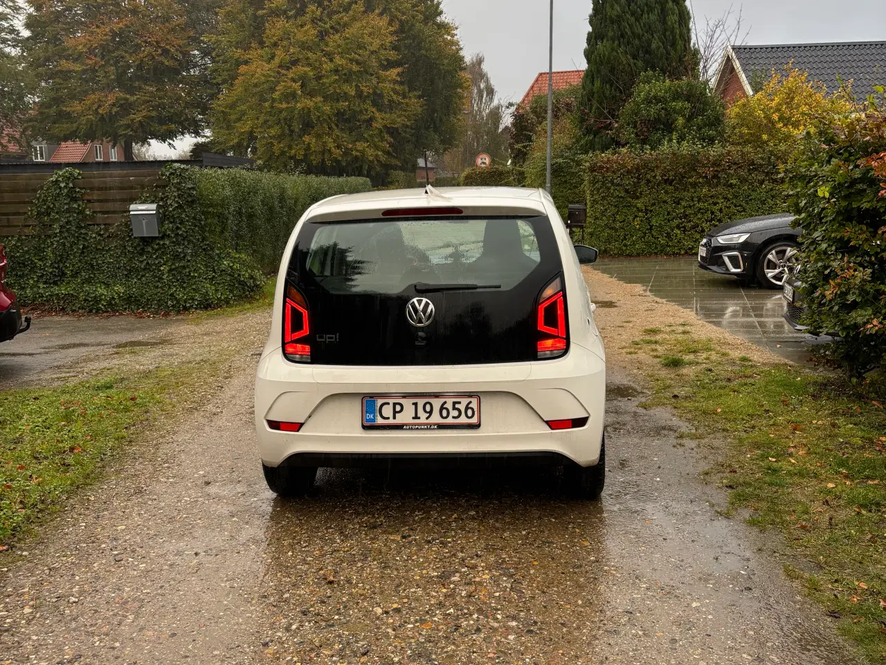 Billede 2 - Velholdt VW UP! 