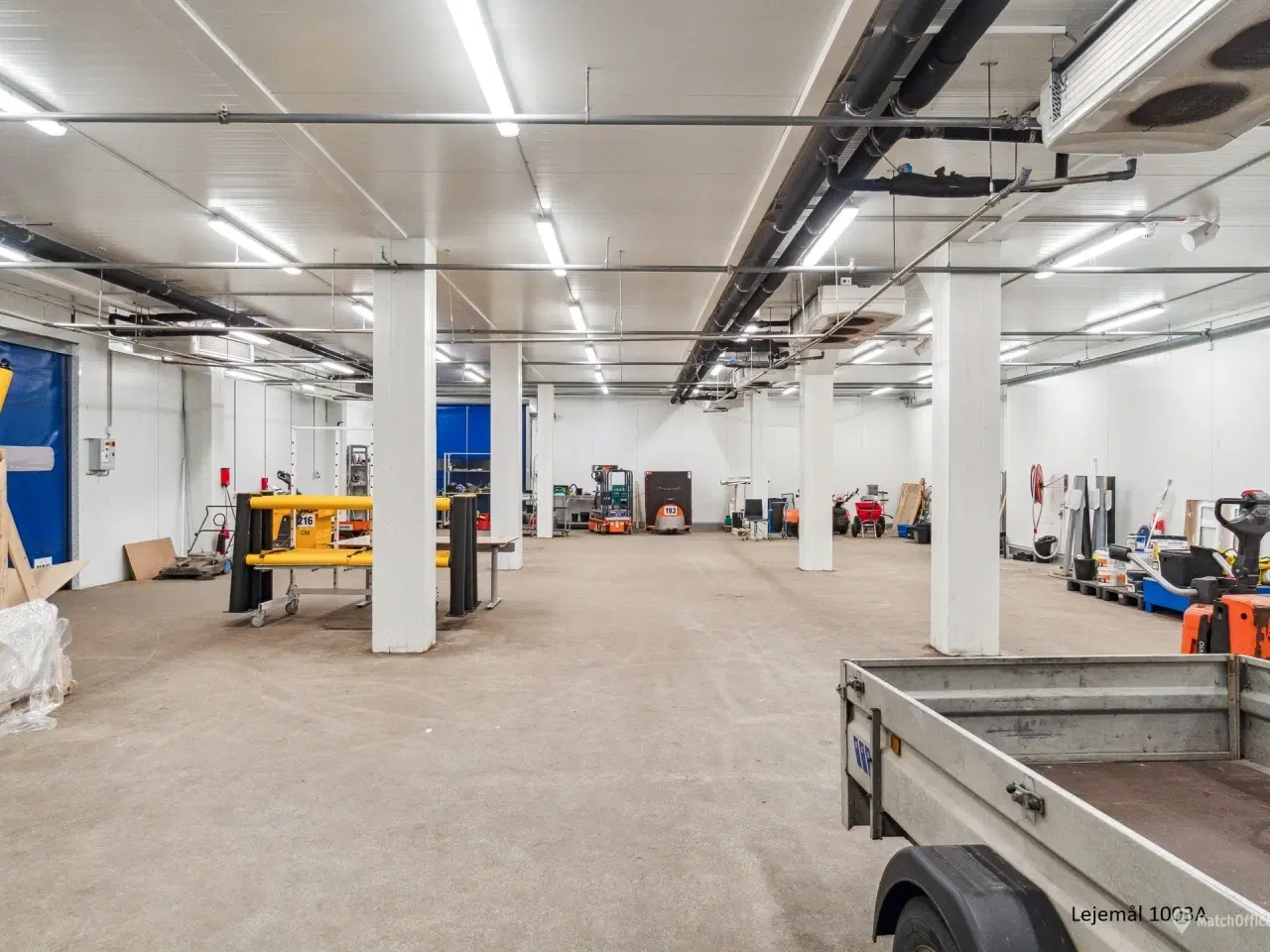 Billede 9 - Logistiklejemål med porte og ramper og en loftshøjde op til 10 meter