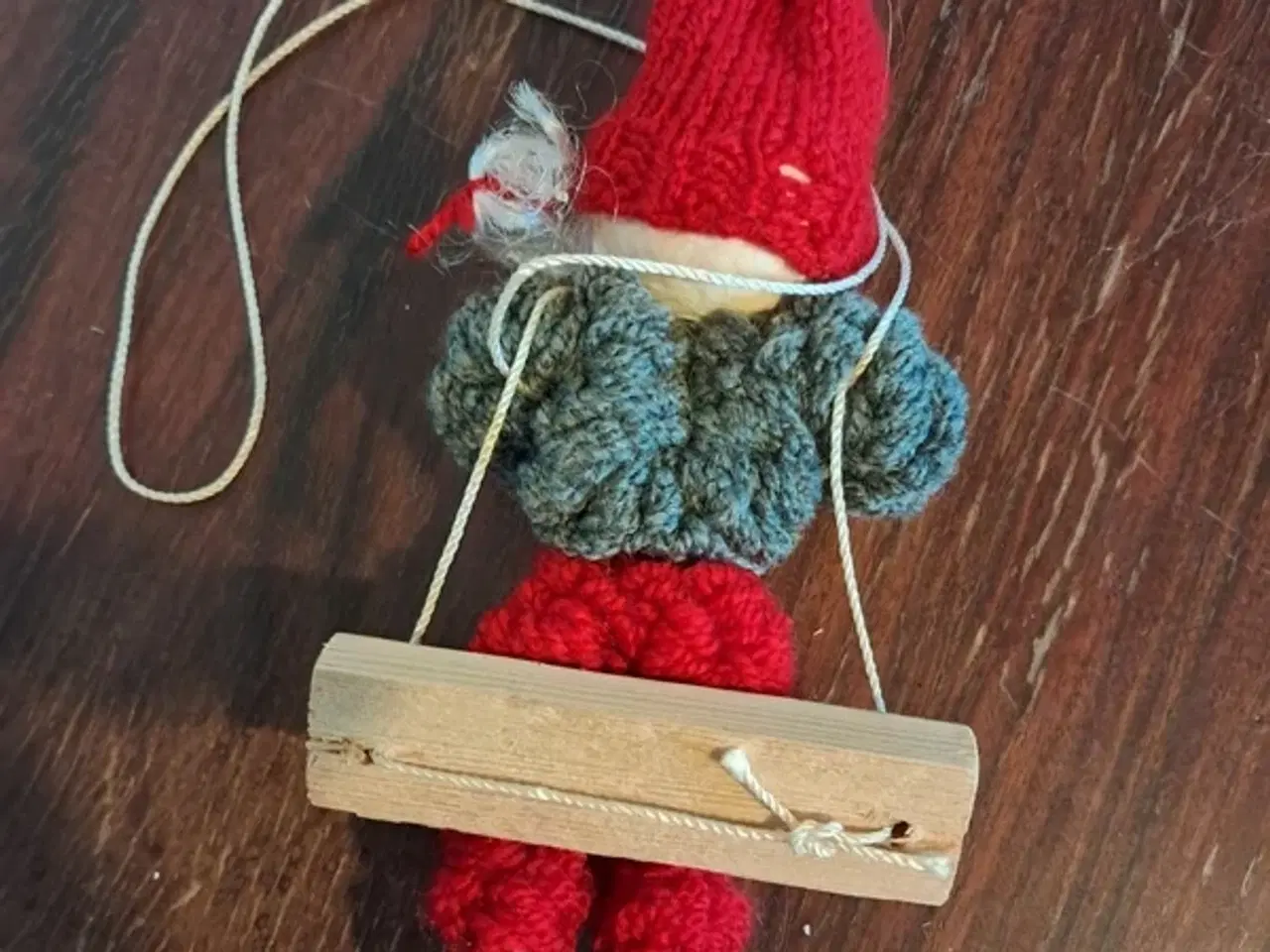 Billede 5 - Gyngende nisse