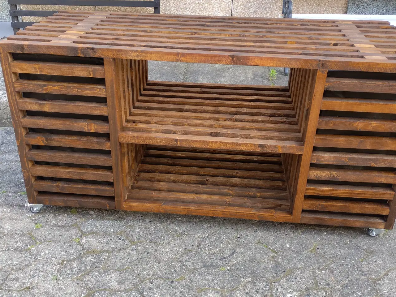 Billede 16 - Grillbord med gas skjuler på mål.