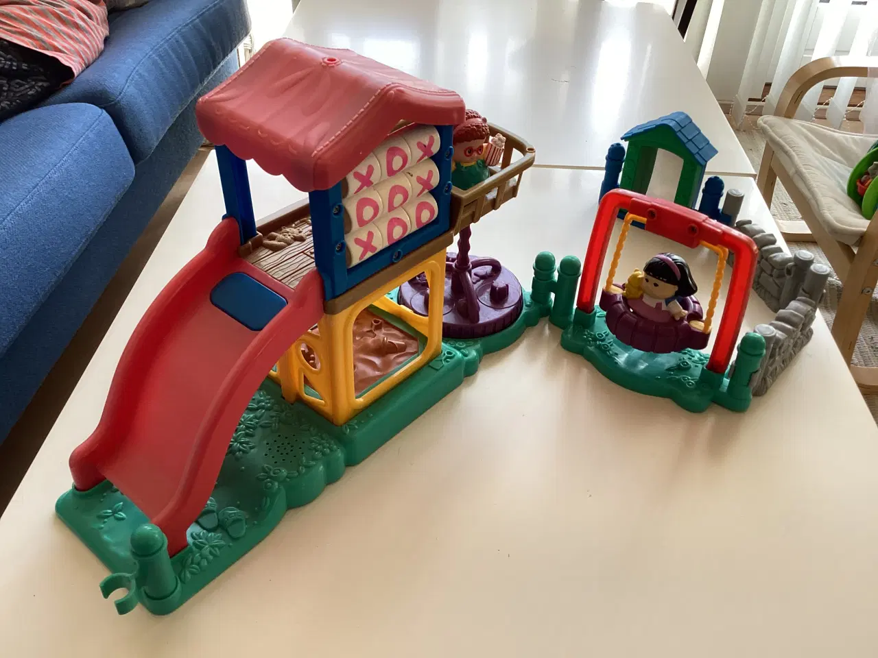Billede 1 - Legeplads fra FISCHER PRICE Little People