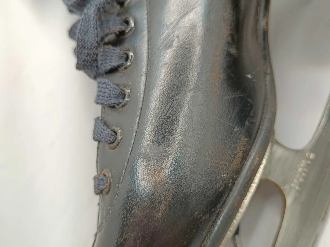 Billede 3 - Kunstskøjter sort 42str