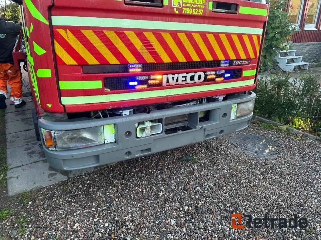 Billede 4 - Iveco med skyde lad grill og træk