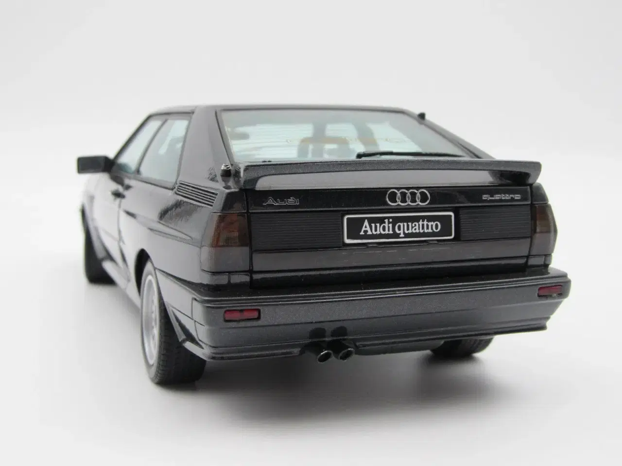 Billede 8 - AUTOart - Audi quattro Coupe 1984 1:18  