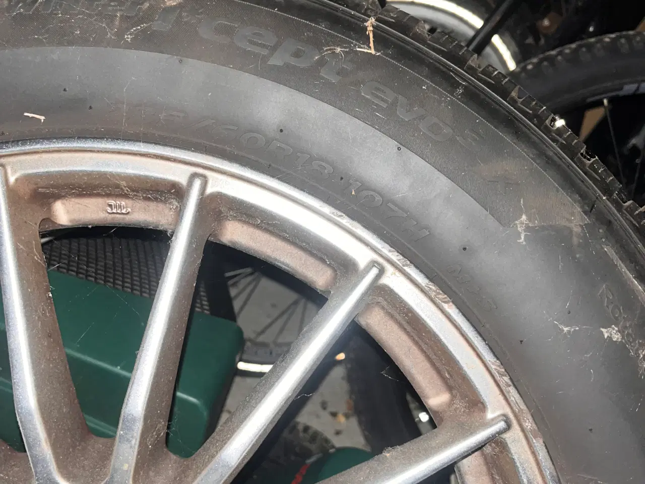 Billede 10 - Fælge med vinterdæk fra Hankook 235/60 R18