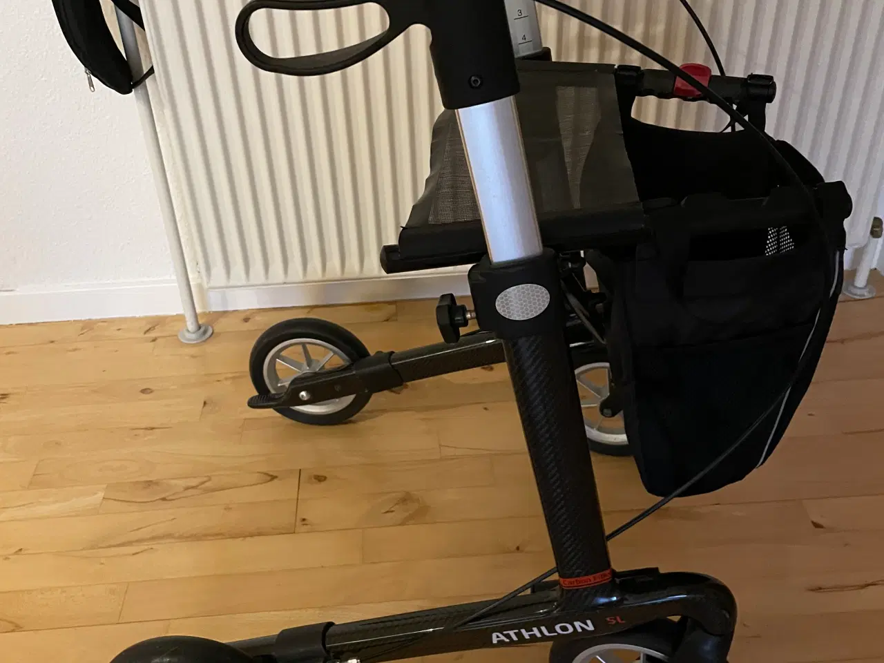 Billede 1 - Rollator- letvægts model