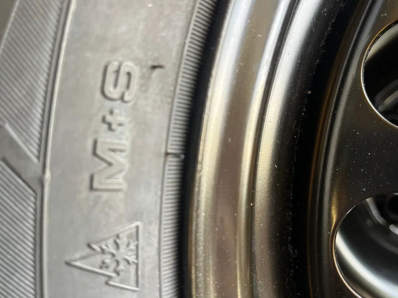 Billede 5 - Vinterhjul 185-65-15 Goodyear