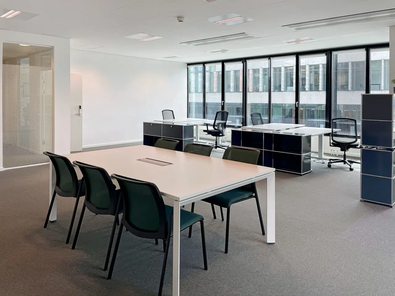 Billede 1 - Coworking-plads i Regus Winghouse