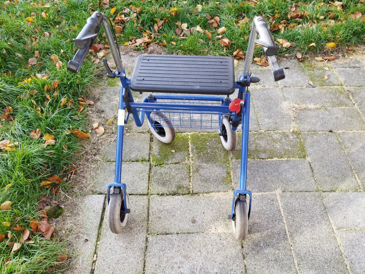 Billede 3 - rollator