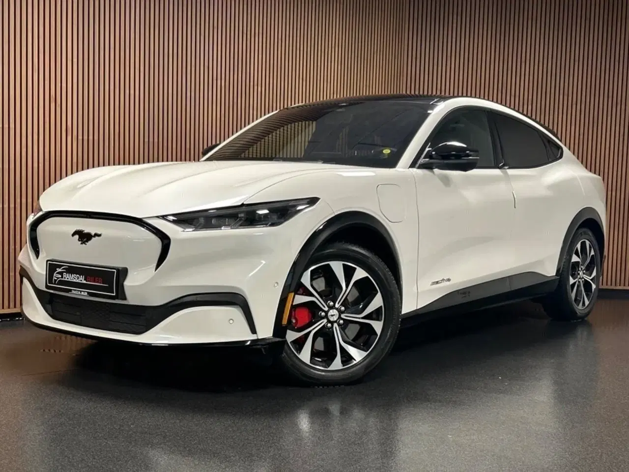 Billede 1 - Ford Mustang Mach-E 75 Premium Standard Range AWD