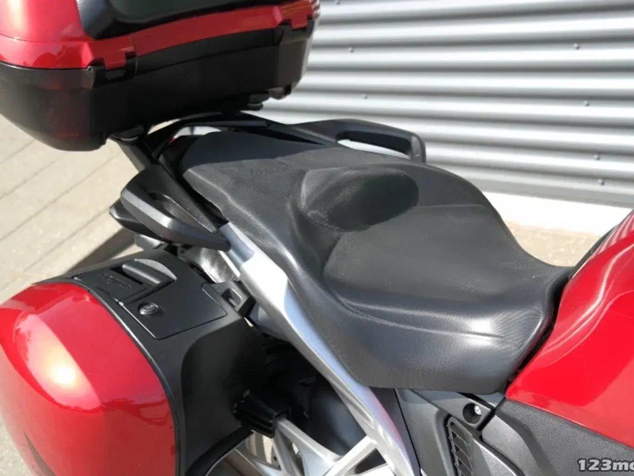 Billede 8 - Honda VFR 1200 F MC-SYD       BYTTER GERNE