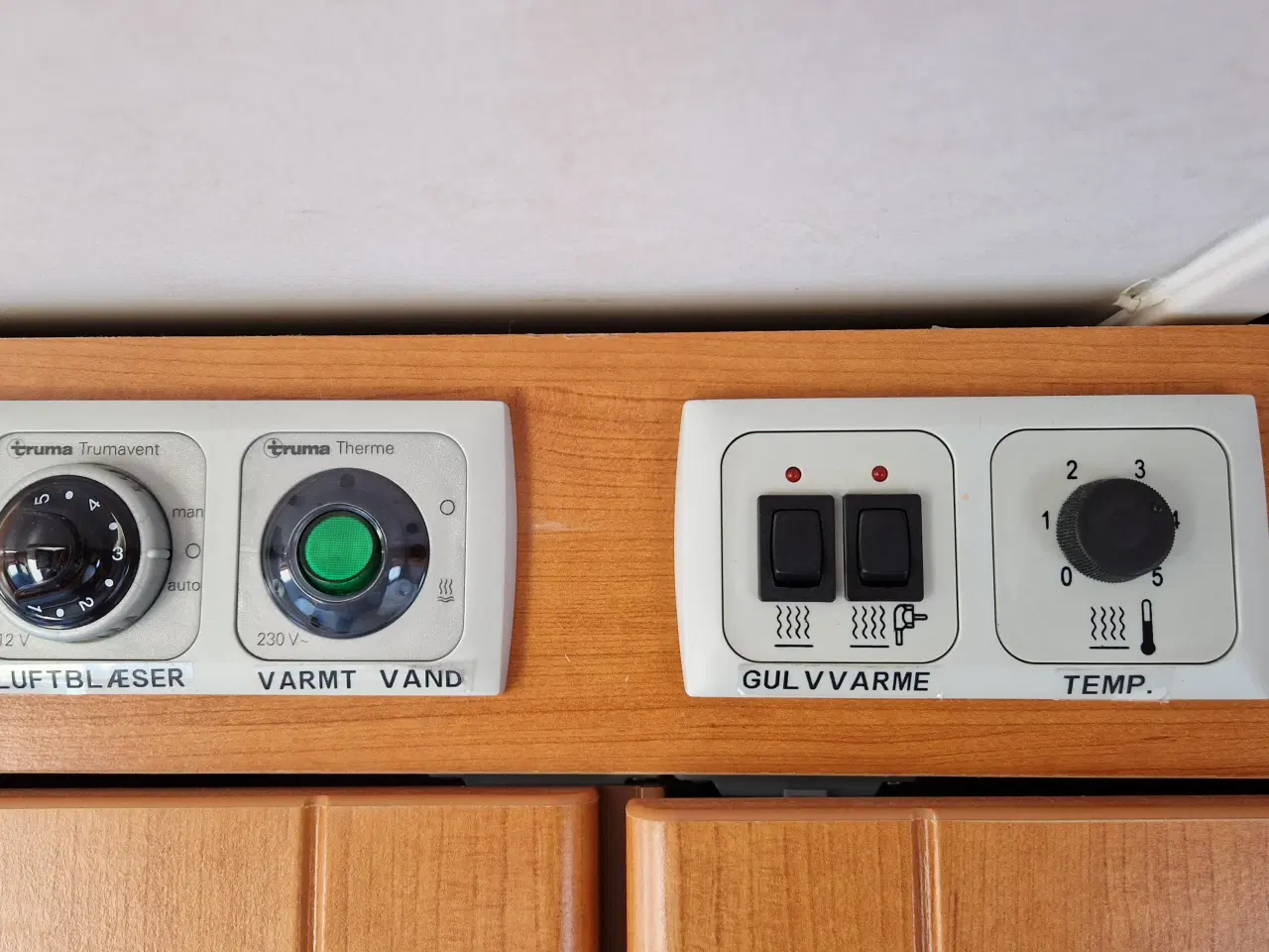 Billede 18 - Velholdt og veludstyret LMC Favorit 520 RHD