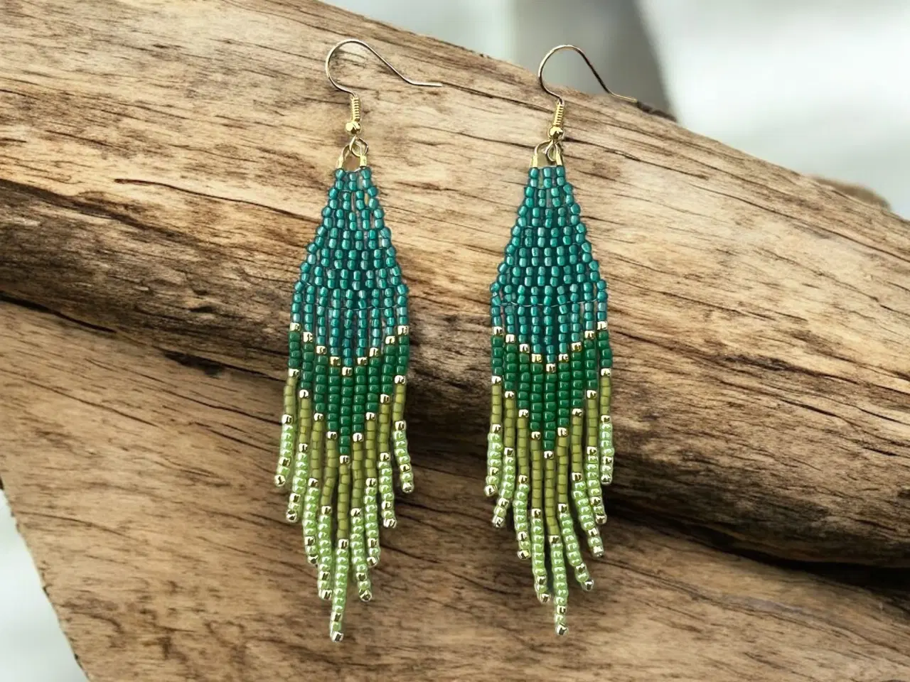 Billede 1 - Grønlandske øreringe, håndlavede 