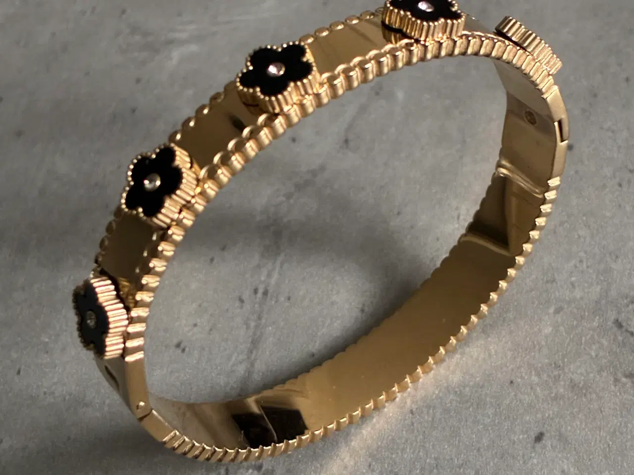 Billede 6 - Armbånd med blomster