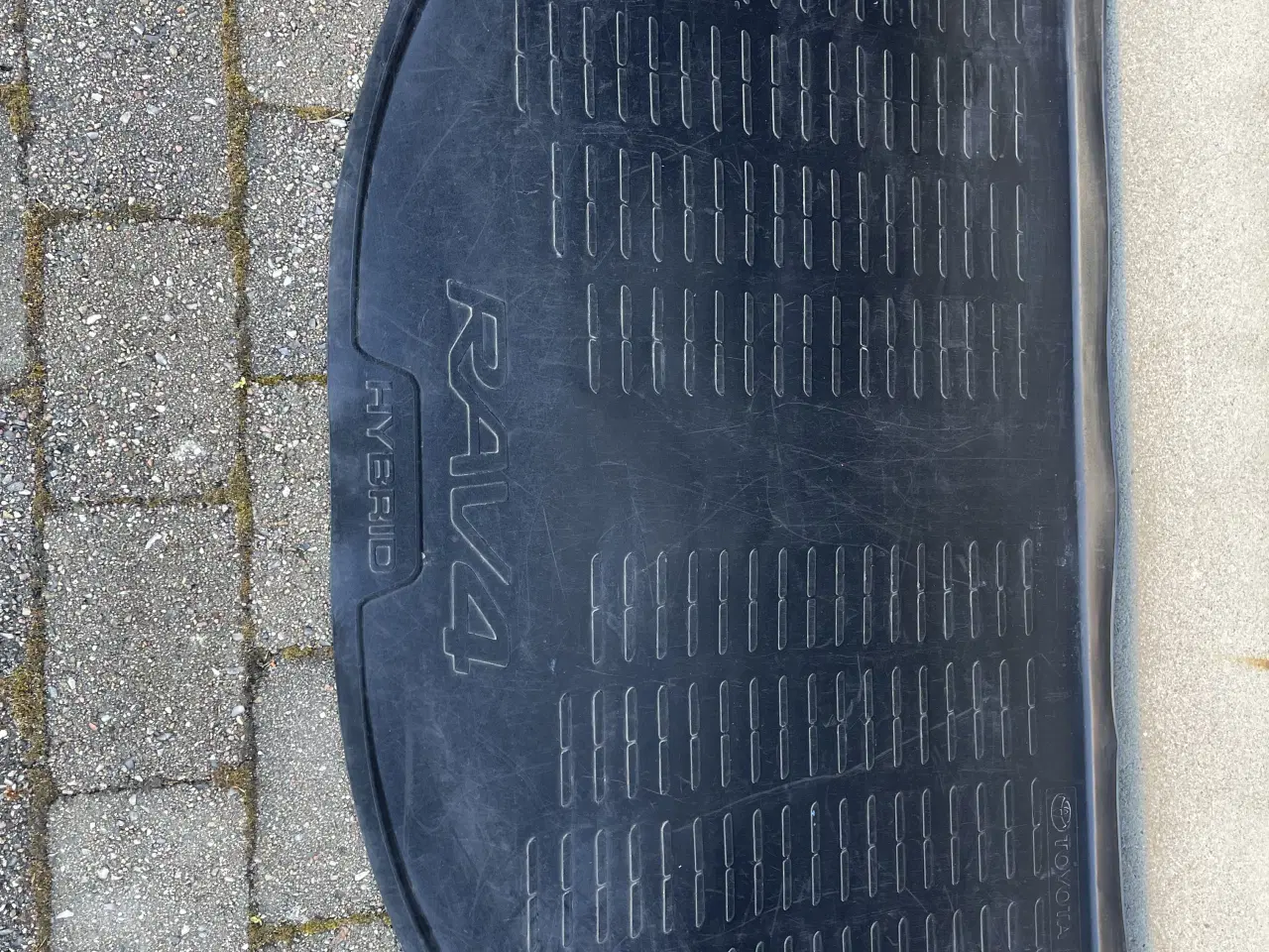 Billede 2 - Tav4 2019 - bagagerumsbakke