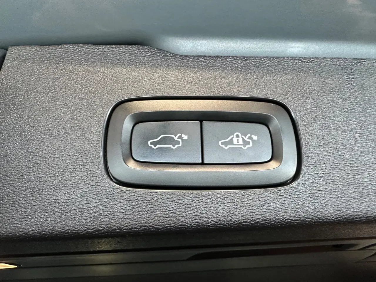 Billede 15 - Volvo V60 2,0 T6 ReCharge R-Design aut. AWD