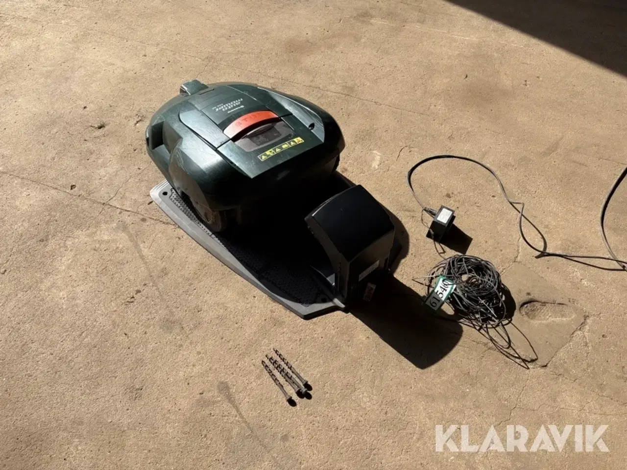 Billede 3 - Græsslåmaskine Husqvarna Auto mower 220 AC