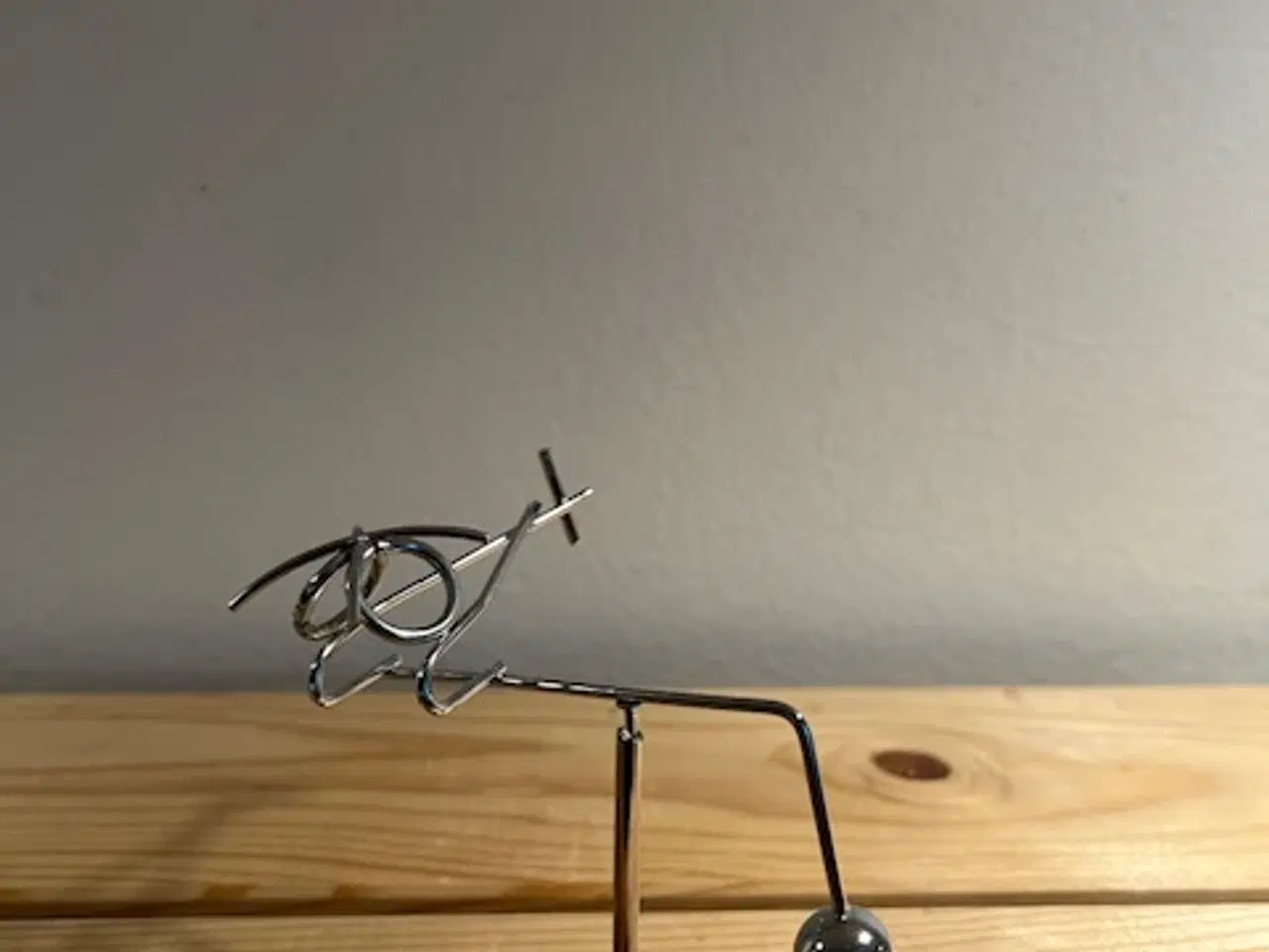 Billede 3 - Elegant Helikopter Balance-pendul i Metal