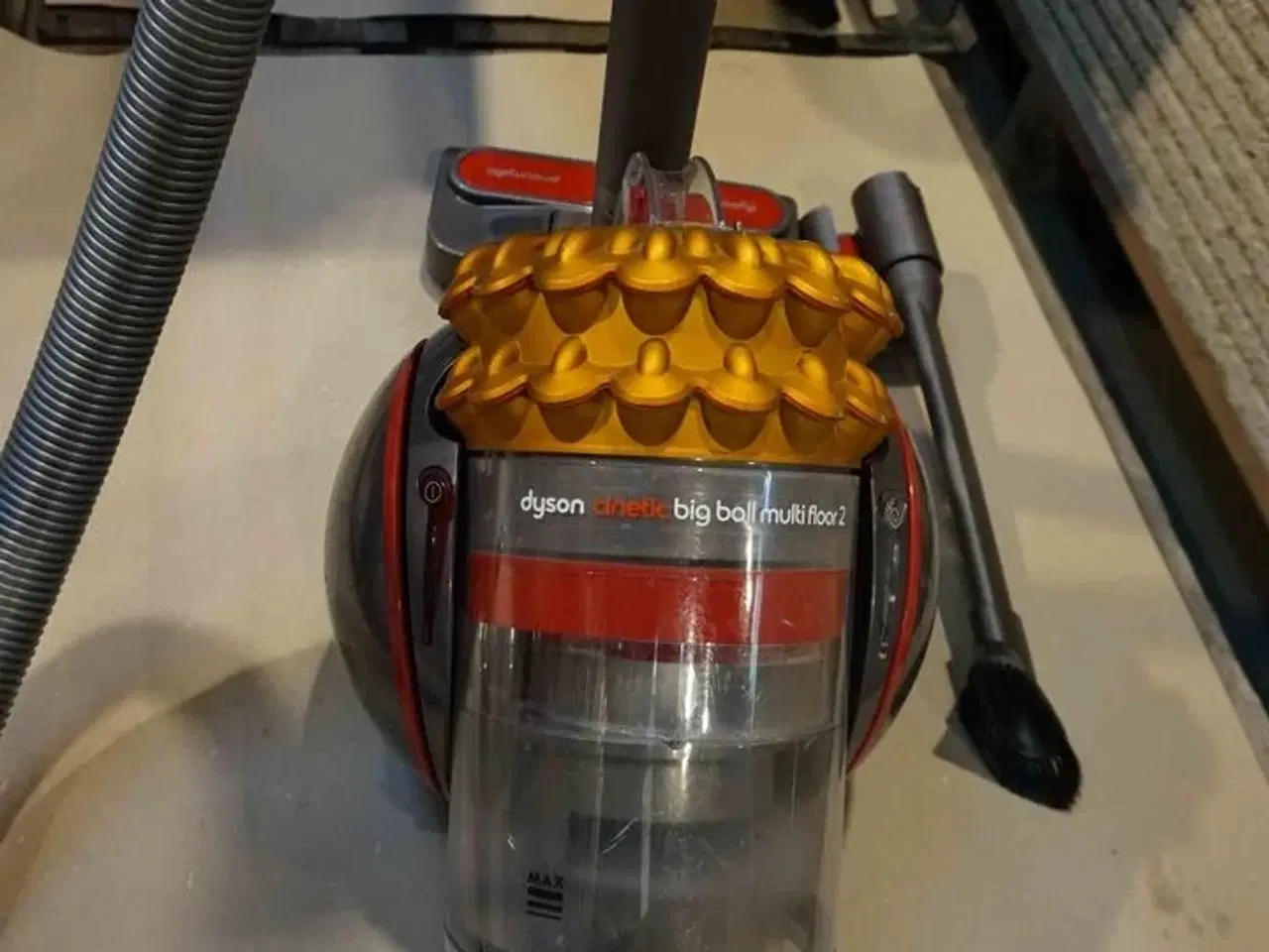 Billede 2 - Dyson Big Ball multi floor 2 støvsuger (MOMSFRI)