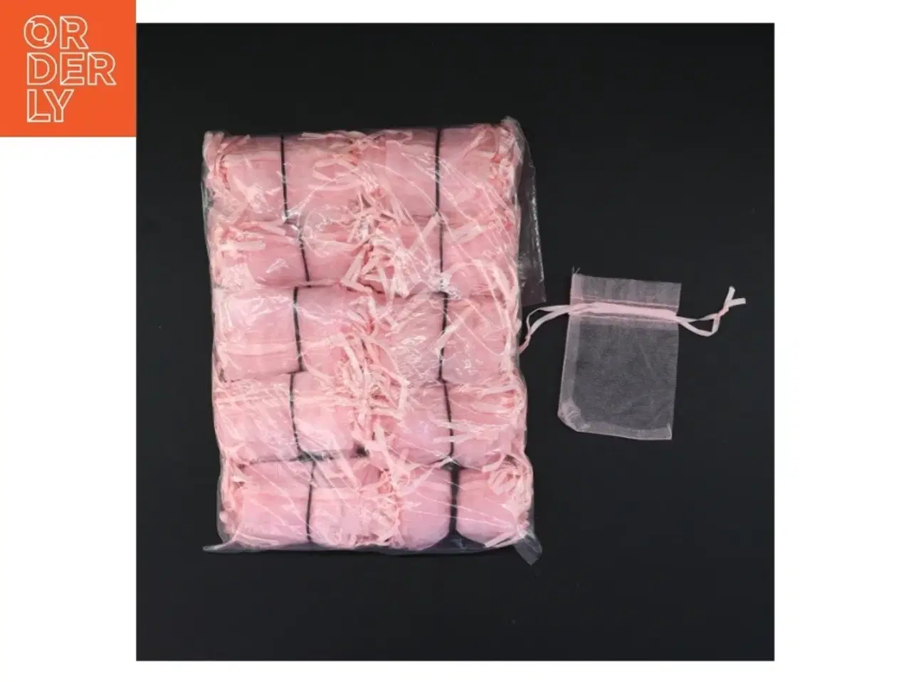 Billede 1 - 100 Små rosa smykkeposer eller risposer i chiffon (str. 8,5 x 6,5 cm)