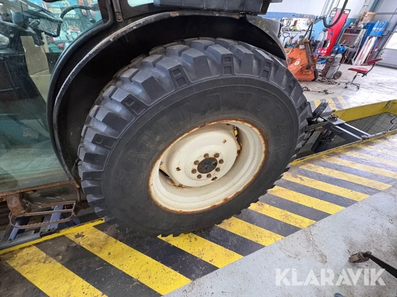 Billede 6 - Traktor New Holland TN75D