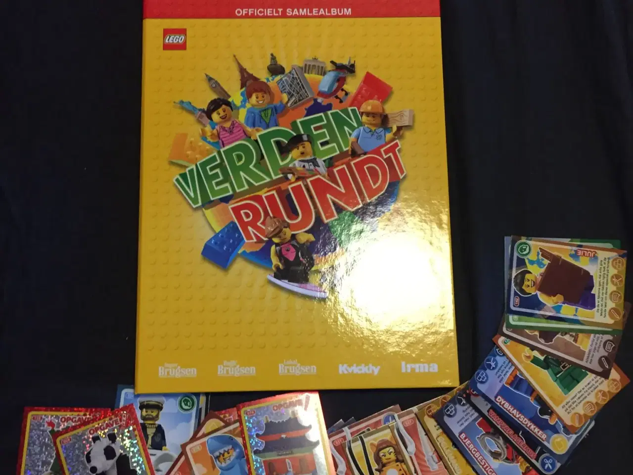 Billede 1 - LEGO Verden Rundt; album + extra kort