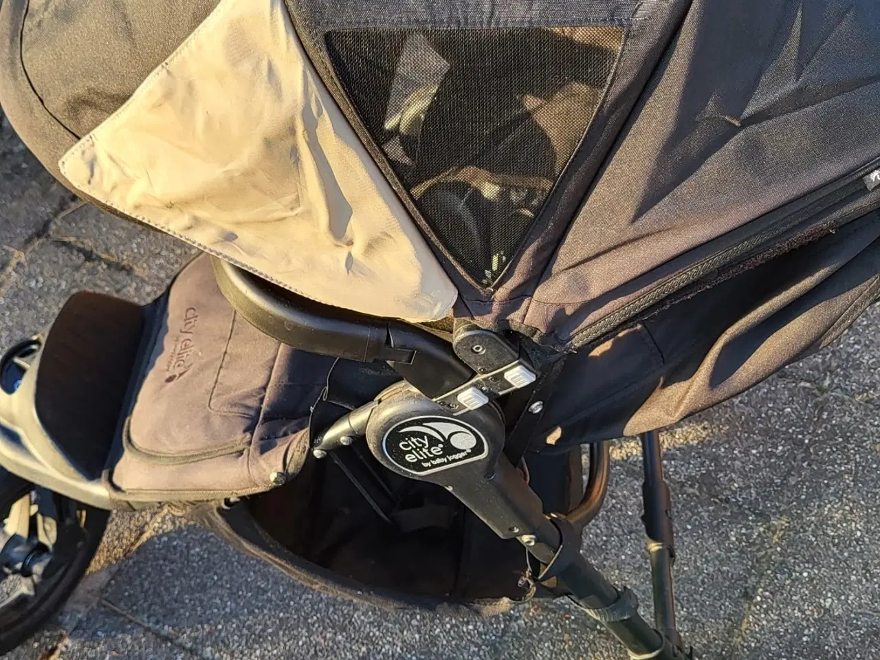 Billede 5 - Fin City Elite klapvogn fra Babyjogger sælges