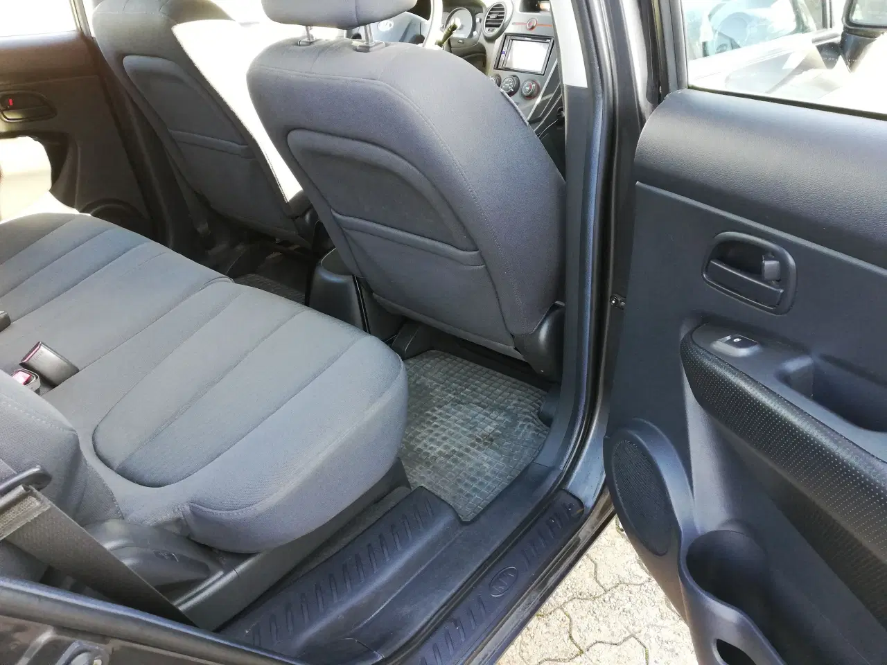 Billede 15 - 7 sæder 236,250km 2,0 144hk med træk/AC