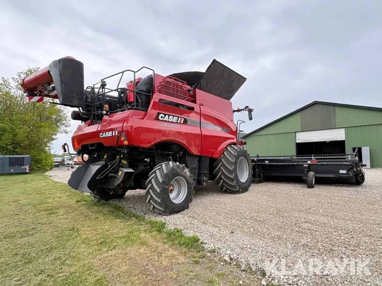 Billede 5 - Mejetærsker Case IH Axial-Flow 9240 med Honey Bee SP36 skærebord
