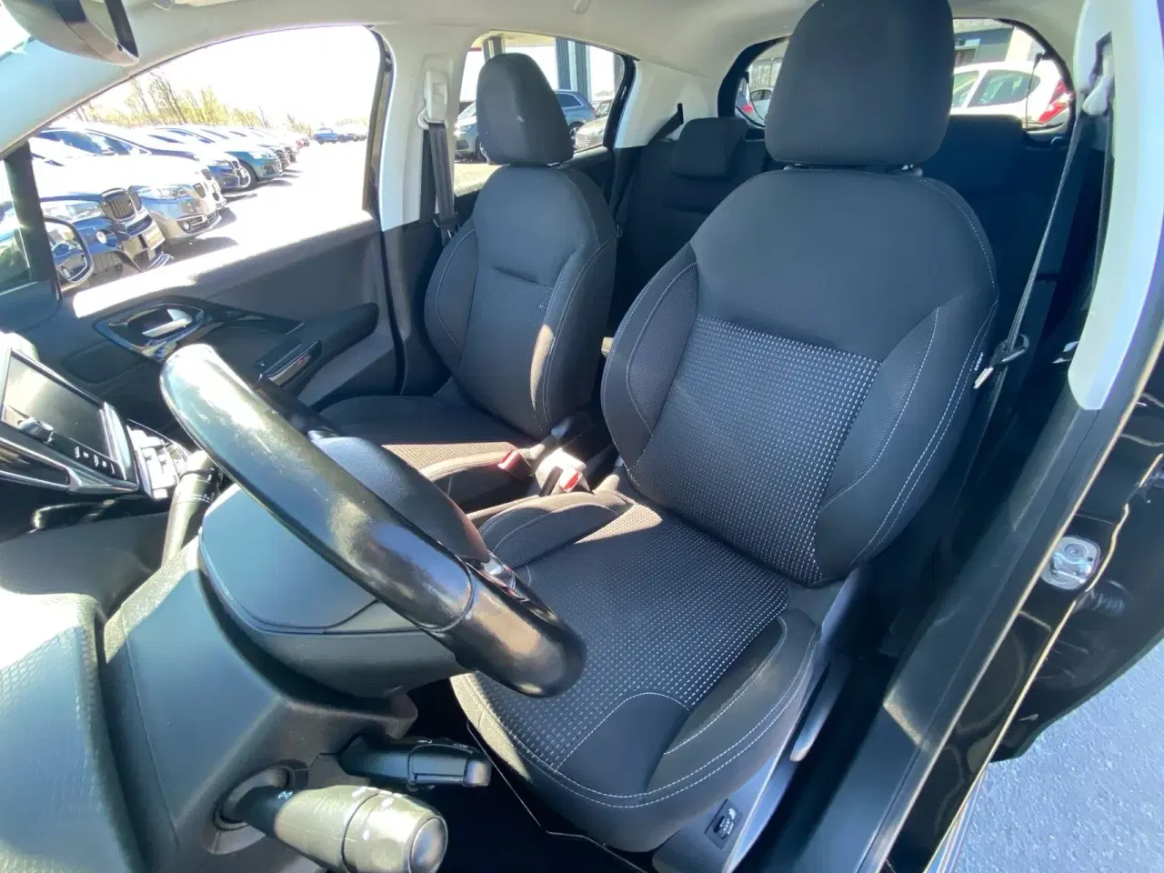 Billede 9 - Peugeot 208 1,2 VTi Allure 82HK 5d