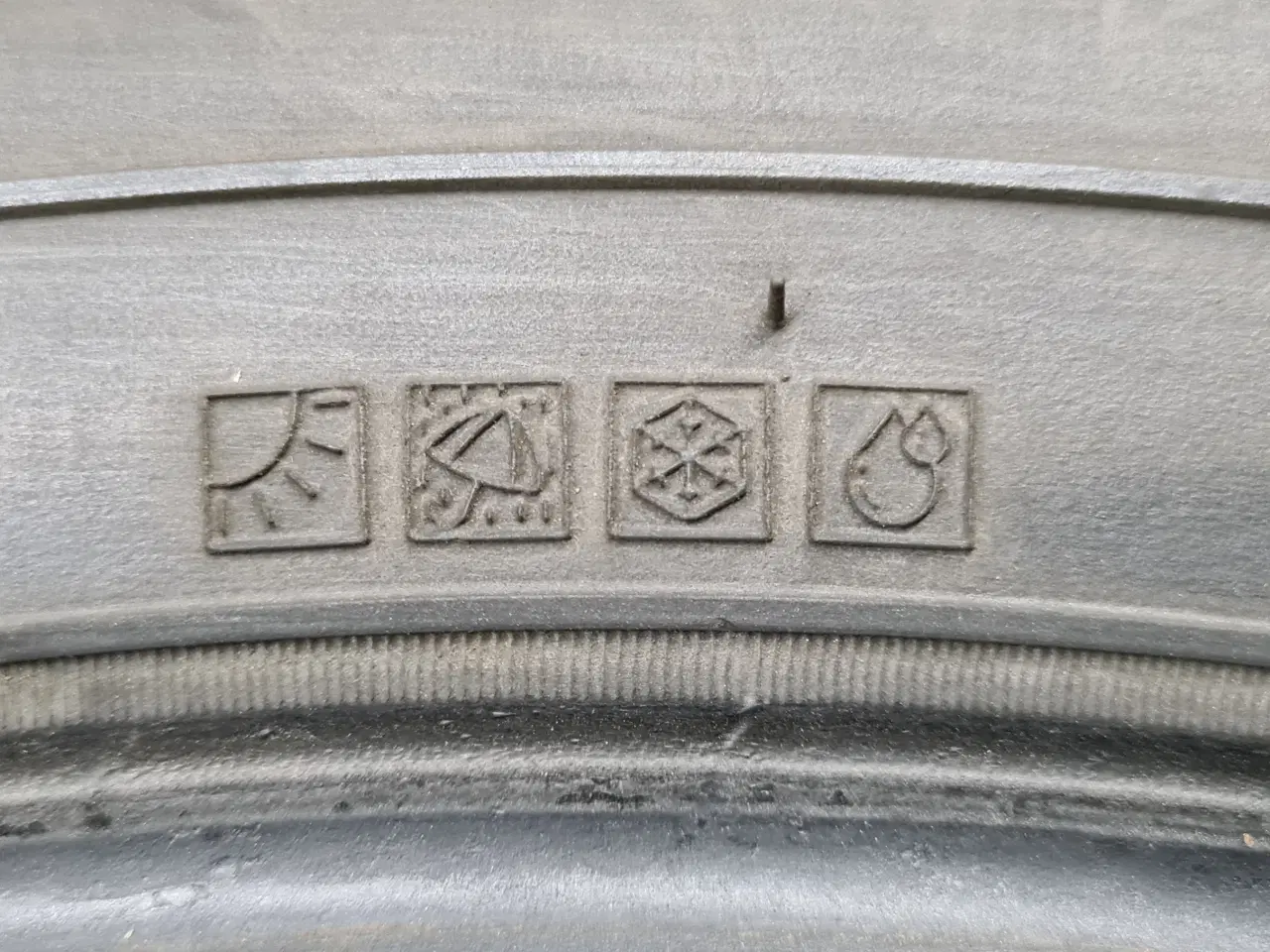 Billede 8 - 225-65-R17 helårs SUV dæk 