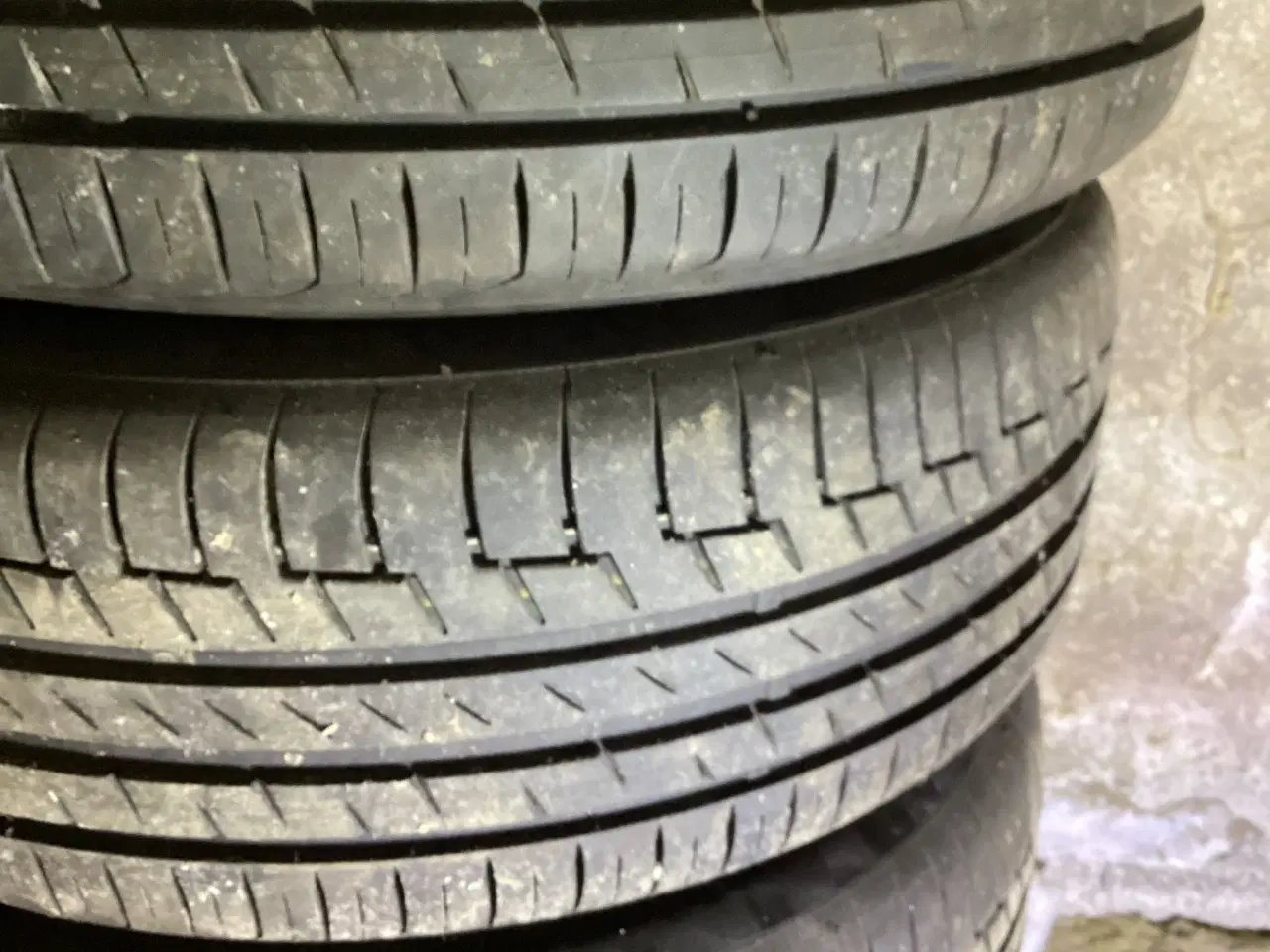 Billede 5 - Originale sommervolvofælge/med dæk