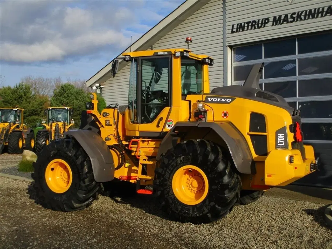 Billede 19 - Volvo L 70 H H2, BEMÆRK MED GARANTI FRA VOLVO FREM TIL DEN 18.6.2026. AGRICULTURE DK-maskine, Co-Pilot & med 750mm Michelin MEGA X BIB hjul.