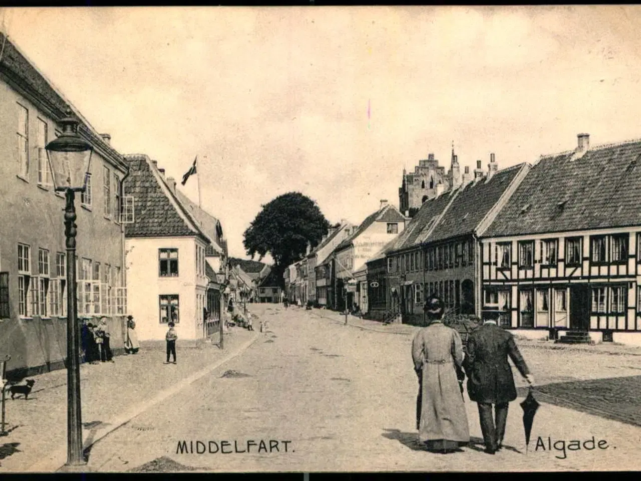 Billede 1 - Middelfart - Algade - Carl S. Ladehoffs Bogh. 12628 - Ubrugt